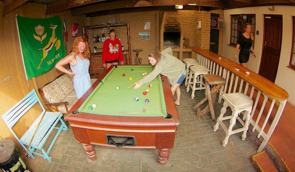 Jeffreys Bay Backpackers Vandrehjem Eksteriør billede