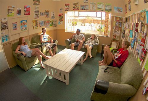 Jeffreys Bay Backpackers Vandrehjem Eksteriør billede